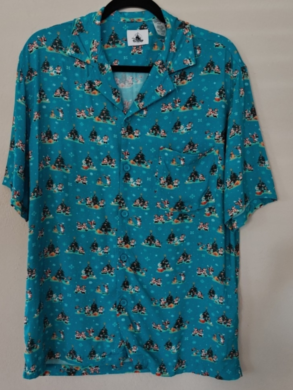 Disney Teal Short-Sleeve Holiday Print Button-Down Shirt Mens Medium